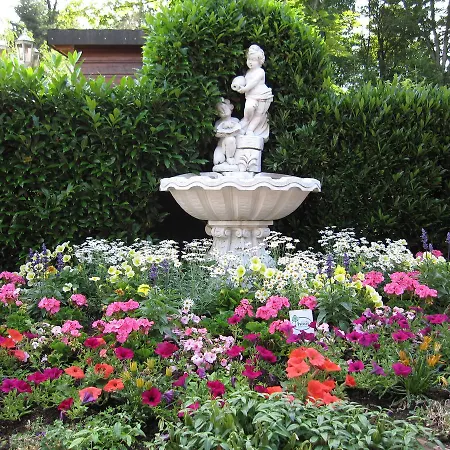 Waldcafe Restaurant 4* バーデン＝バーデン