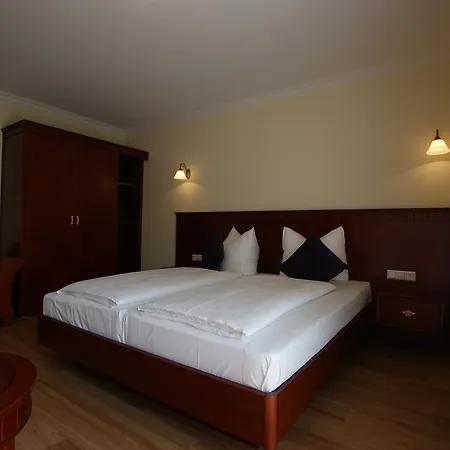 Szálloda Waldcafe Restaurant 4*